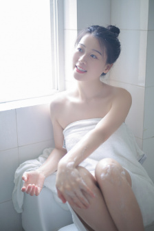机械女仆无修版