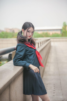 小B半夜痒又开口流水咋办